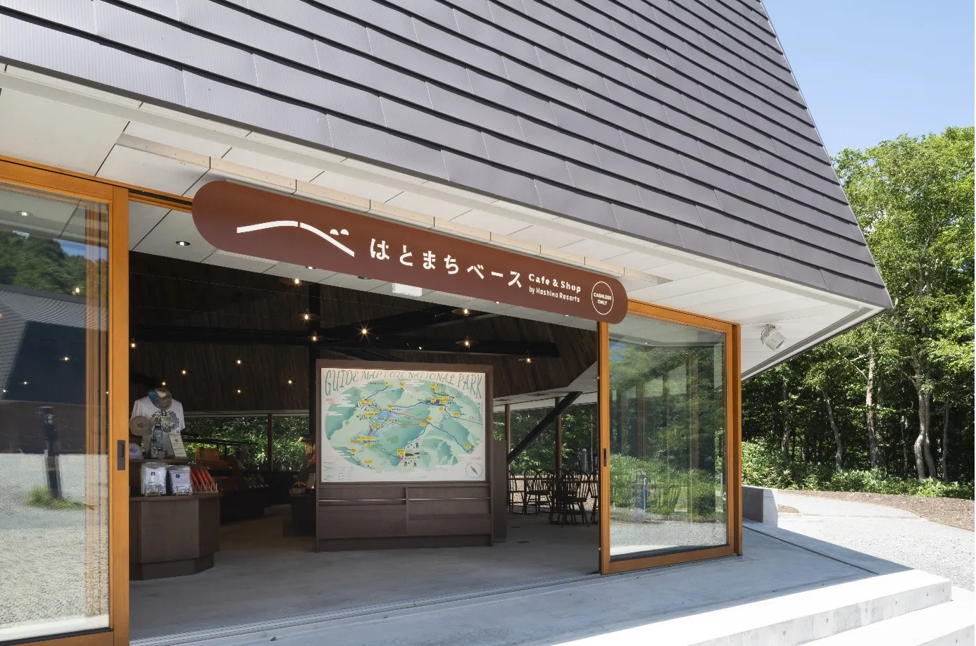 ③【LUCY5土浦】ホテルエントランス